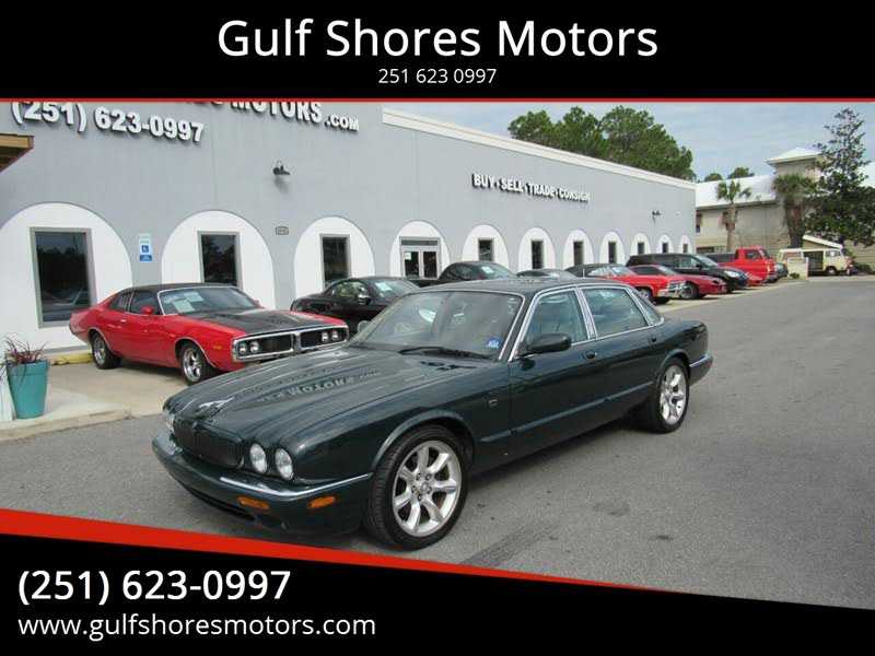 Jaguar XJ