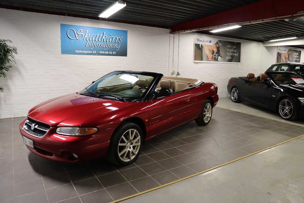 Chrysler Stratus