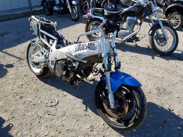 Suzuki GSX-R750