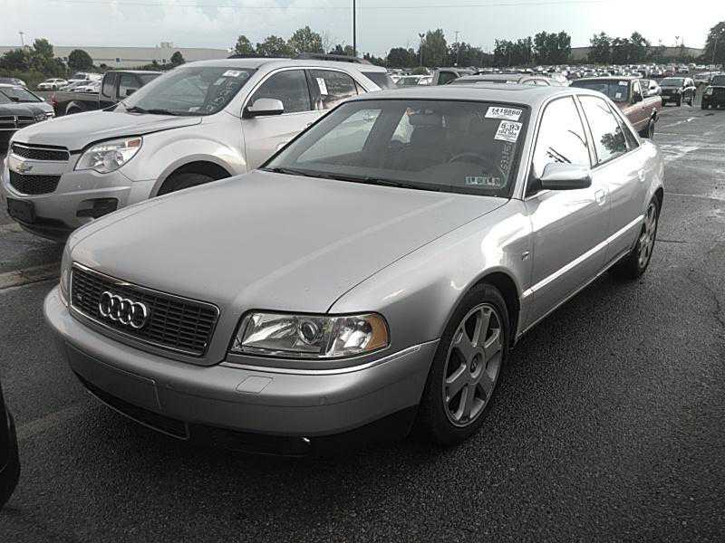 Audi S8