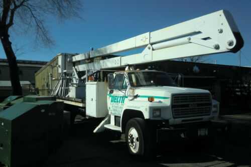 Ford F-700