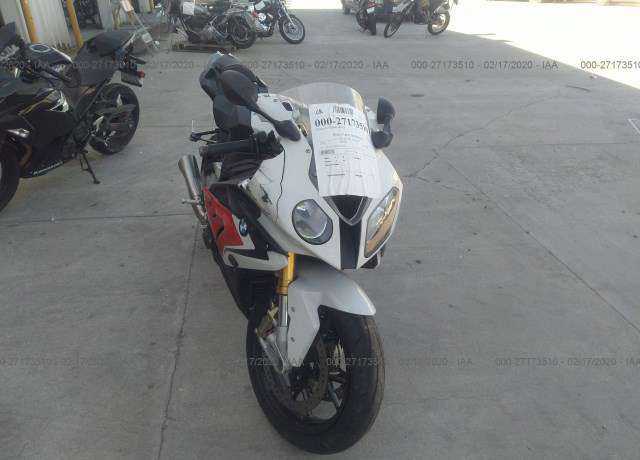 BMW S 1000 RR