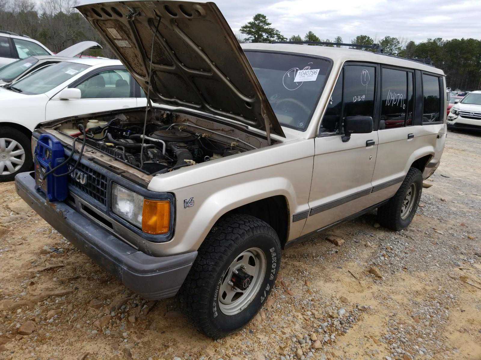 Isuzu Trooper