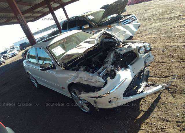 Jaguar X-Type