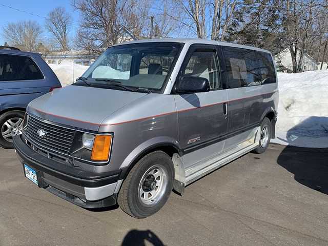 Chevrolet Astro Van