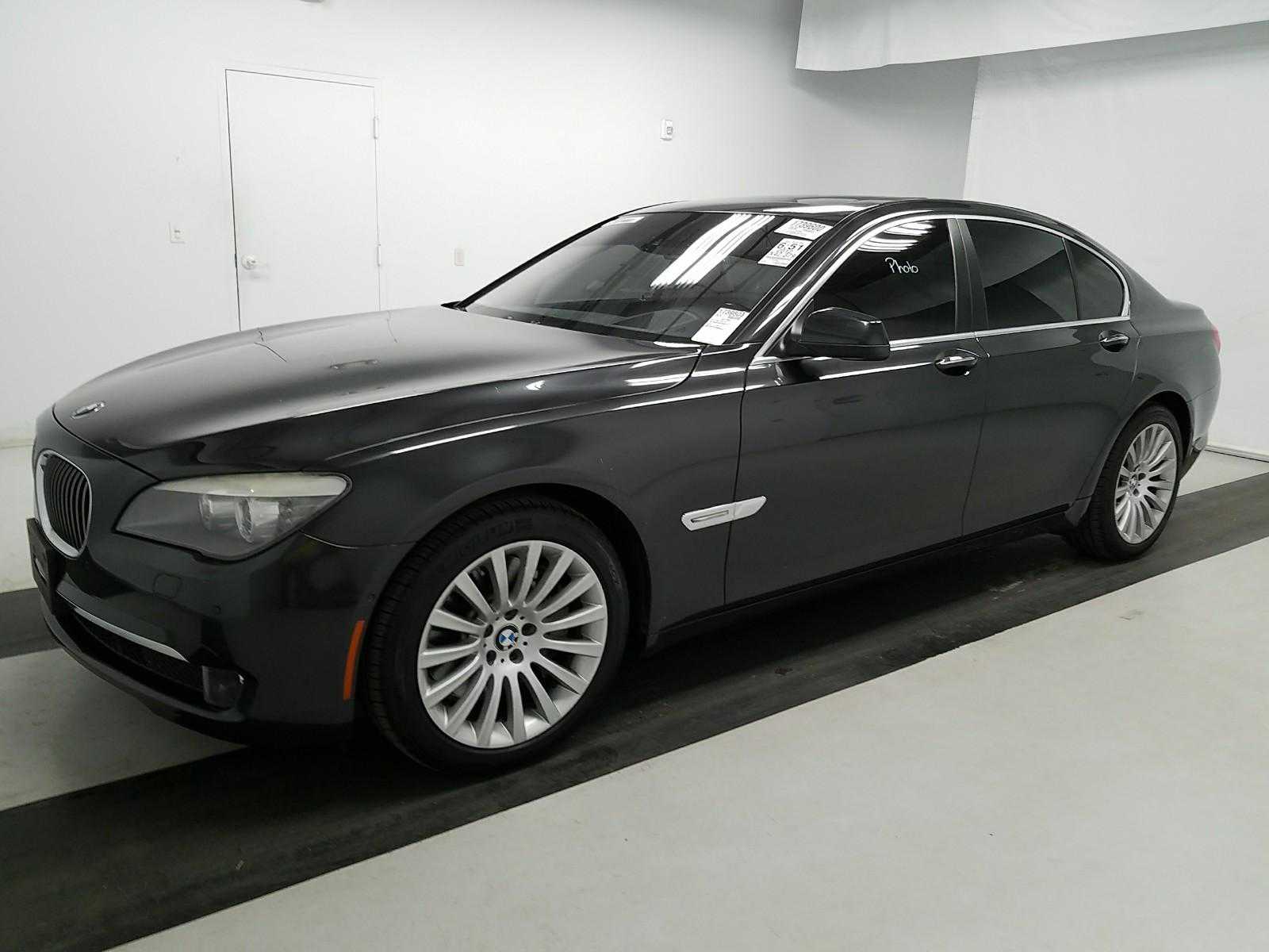 BMW 750i