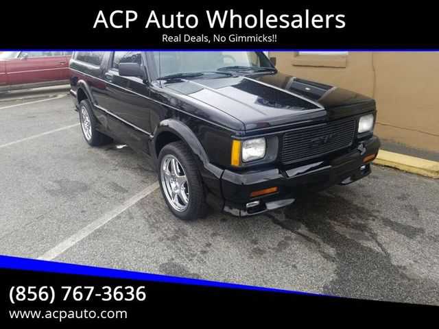 GMC Typhoon