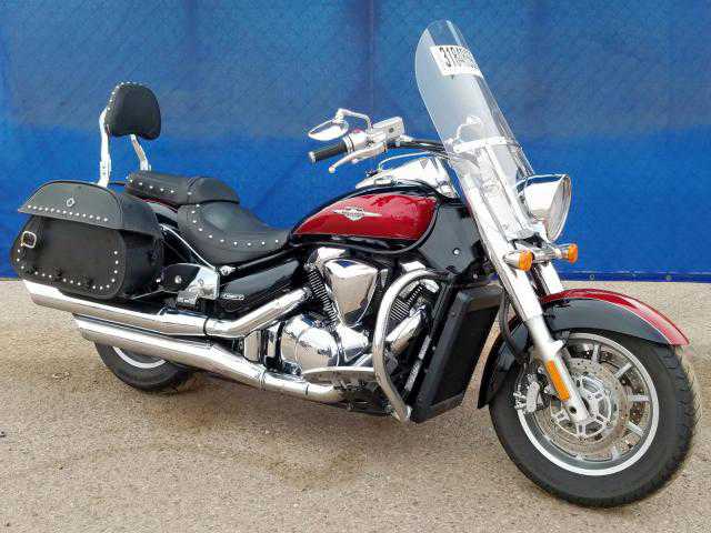 Suzuki VLR1800/VLR1800T