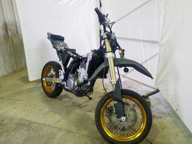 Suzuki DR-Z400SML