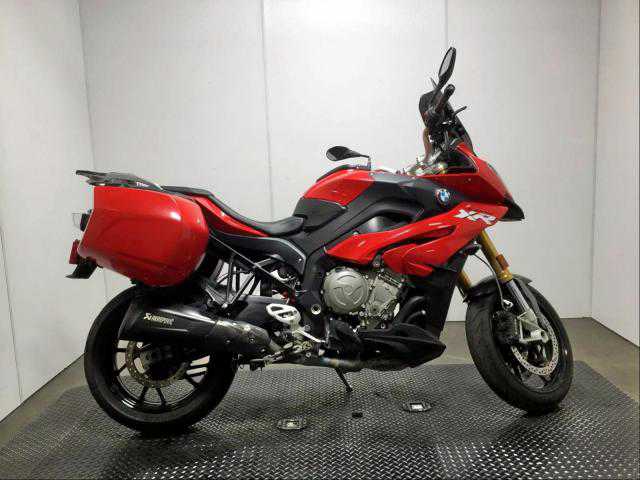 BMW S 1000 XR