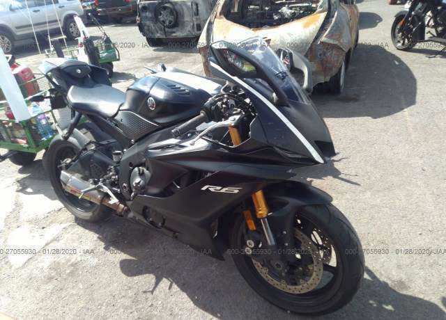 YAMAHA