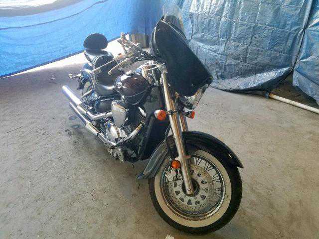 Suzuki VL800TL
