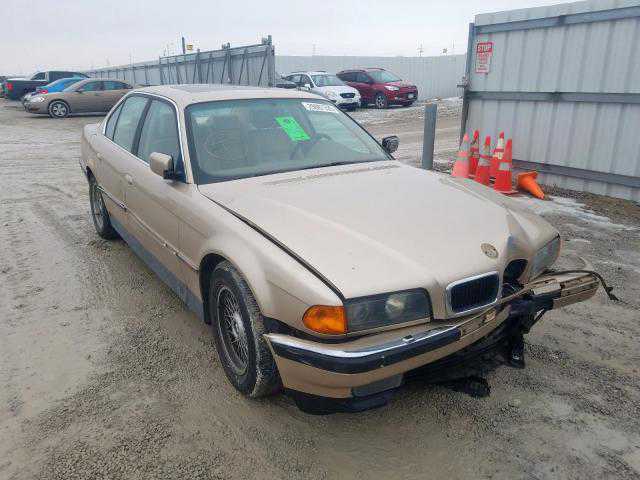 BMW 740i