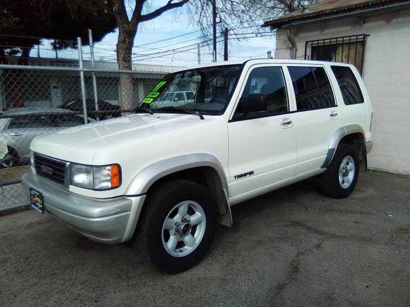 Isuzu Trooper