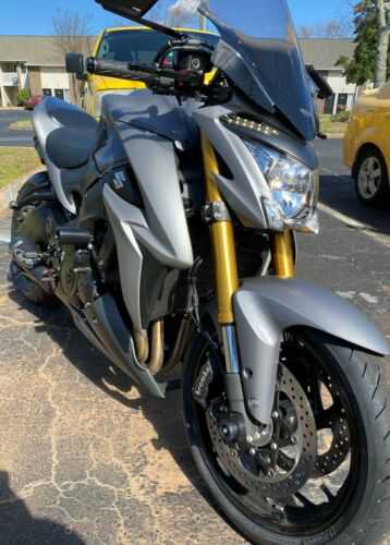 Suzuki GSX-S1000