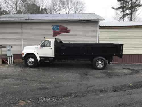 Ford F-800