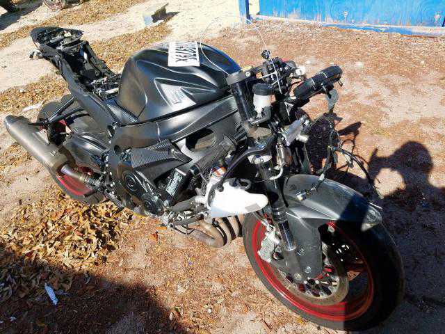 Suzuki GSX-R600L7