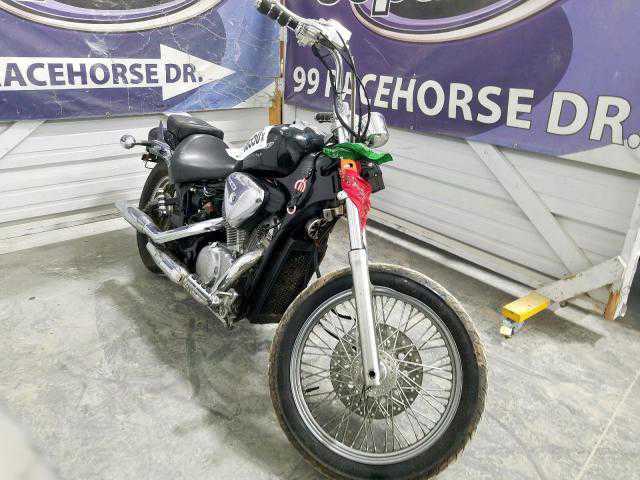 Honda VT600C (SHADOW VLX)