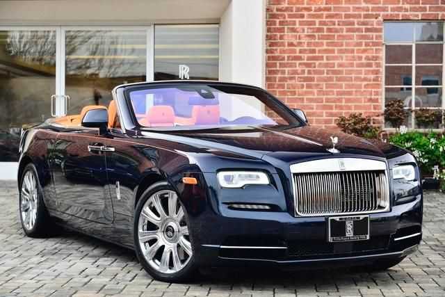 Rolls-Royce Dawn