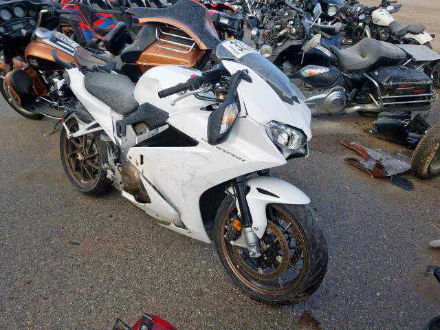 Honda VFR800F (INTERCEPTOR)