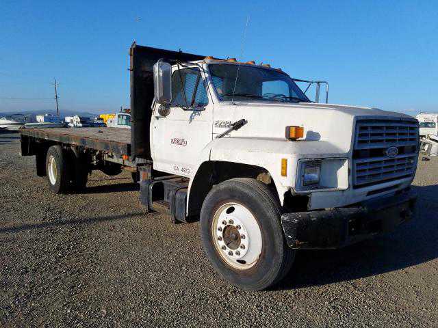 Ford F-700