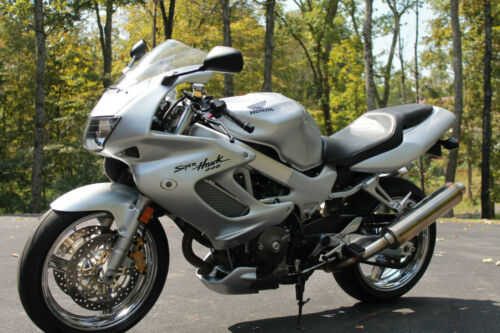 Honda VTR1000F (SUPERHAWK)