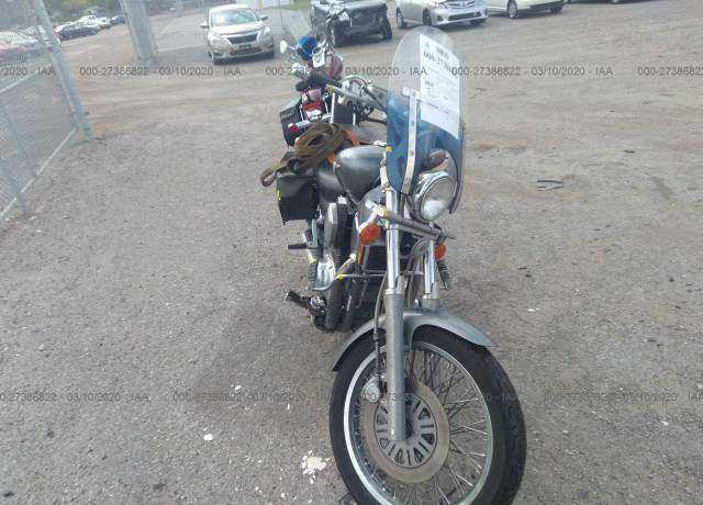 Suzuki VS1400