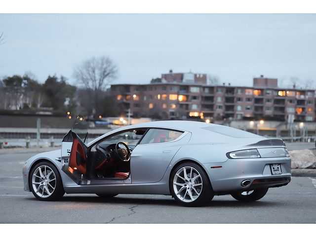 Aston Martin Rapide