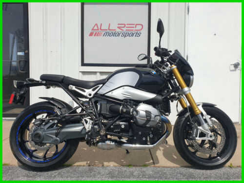 BMW R nineT