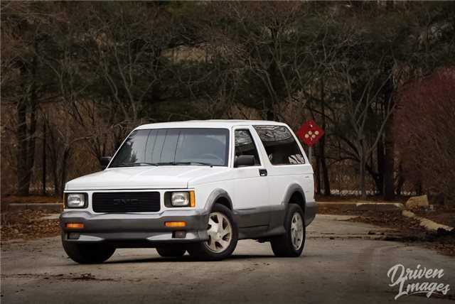 GMC Typhoon