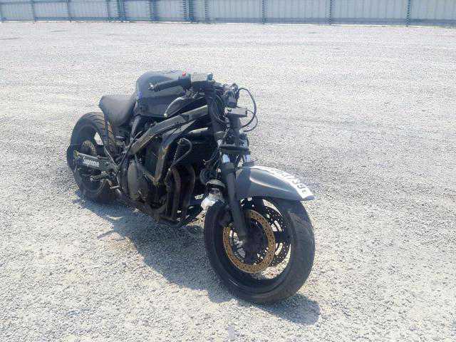 Suzuki GSX600FK