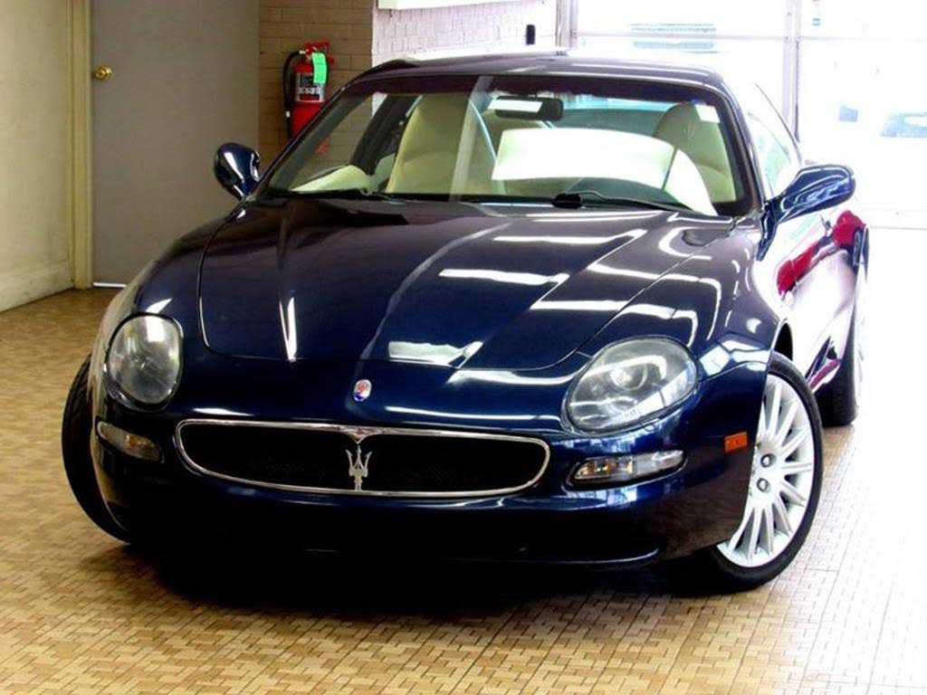 Maserati Coupe