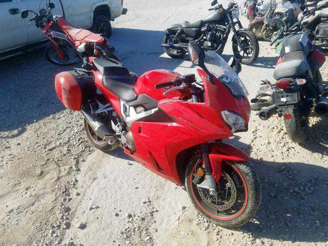 Honda VFR800F (INTERCEPTOR)