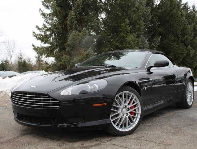 Aston Martin DB9