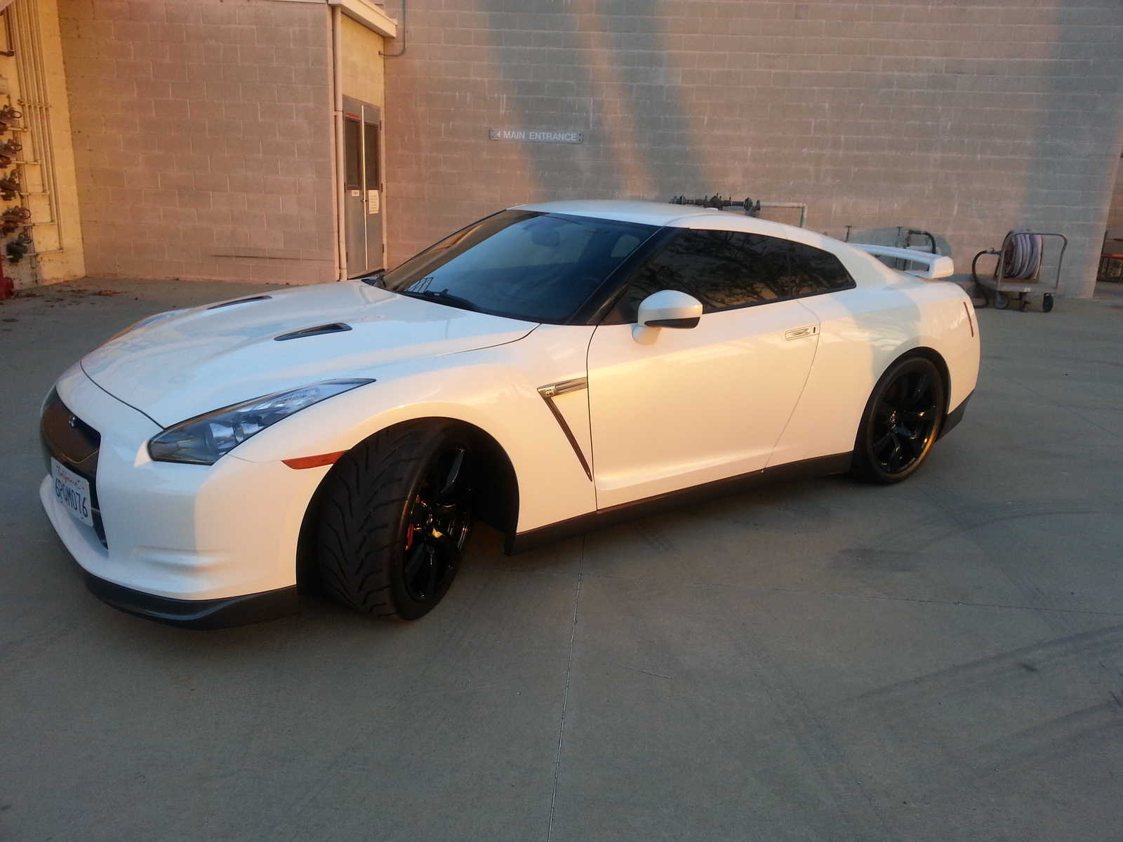 Nissan GT-R