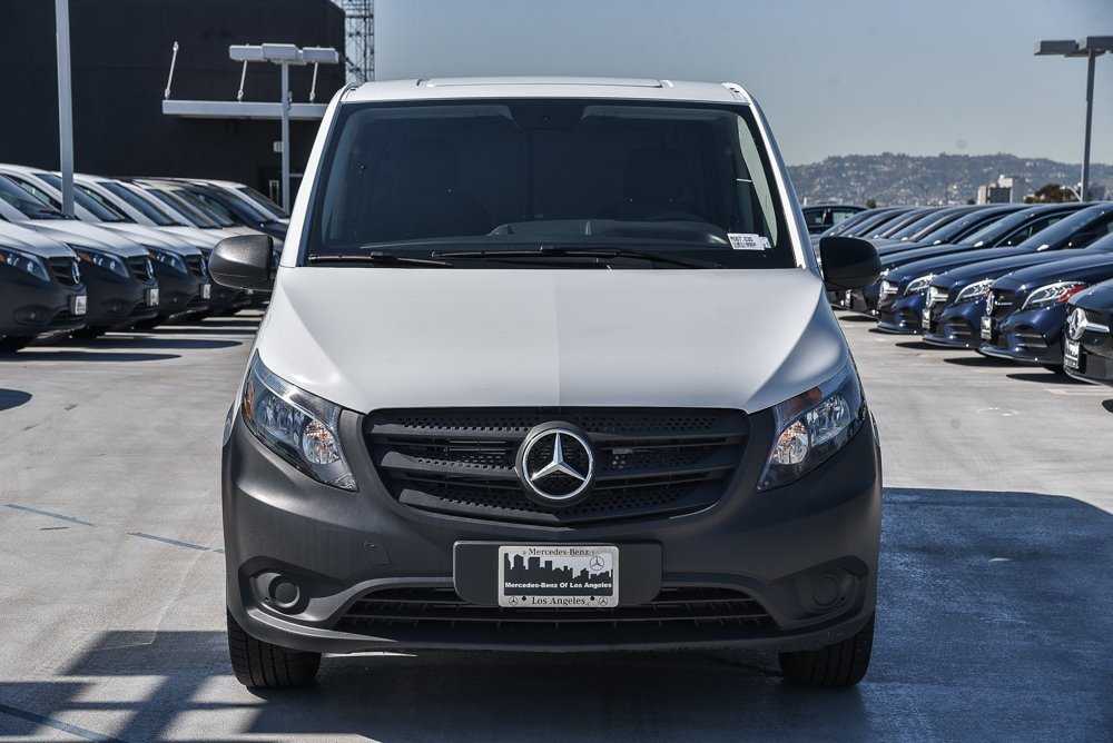 2020 Mercedes-Benz METRIS