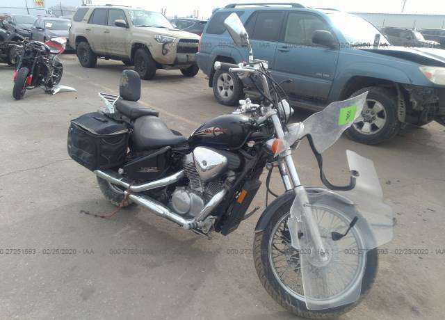 Honda VT600C (SHADOW VLX)