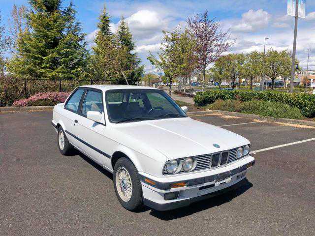 BMW 318iS