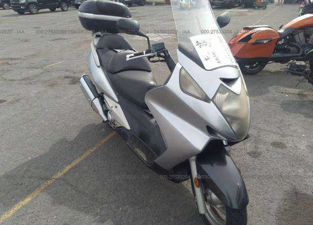 Honda FSC600 (Silver Wing)