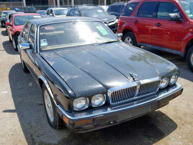 Jaguar XJ6