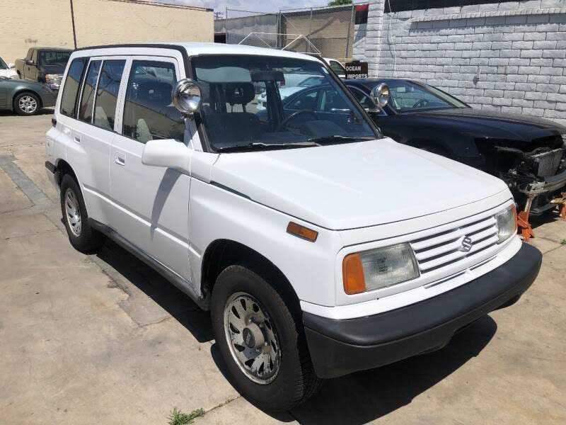 Suzuki Sidekick