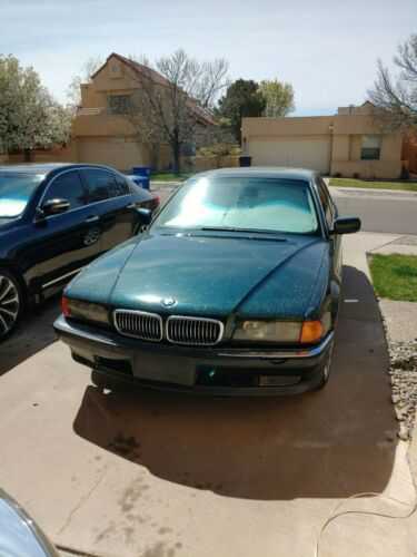 BMW 740i