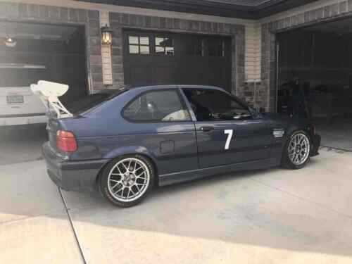 BMW 318ti