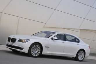 2011 BMW 750xi