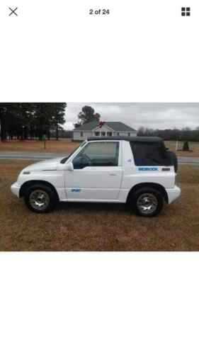 Suzuki Sidekick