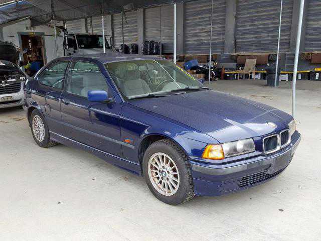 BMW 318ti