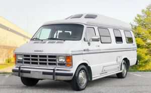 Dodge Ram Van