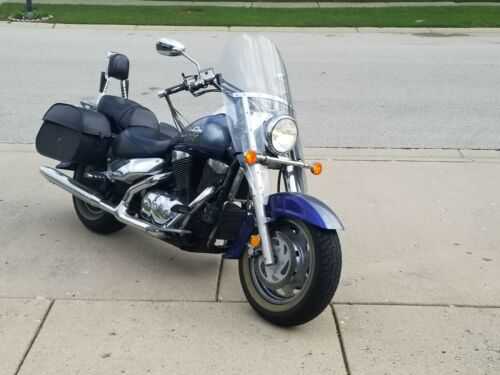 Suzuki VL1500K