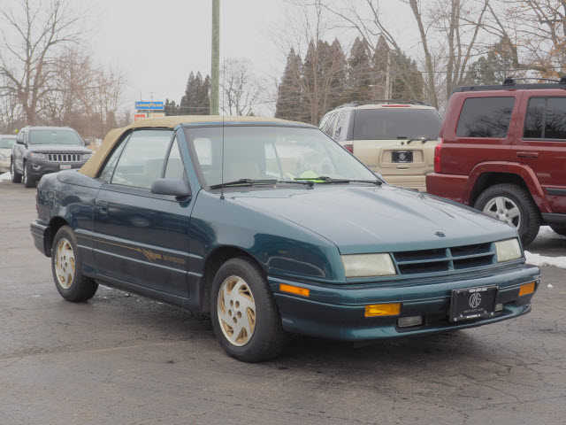 Dodge SHADOW
