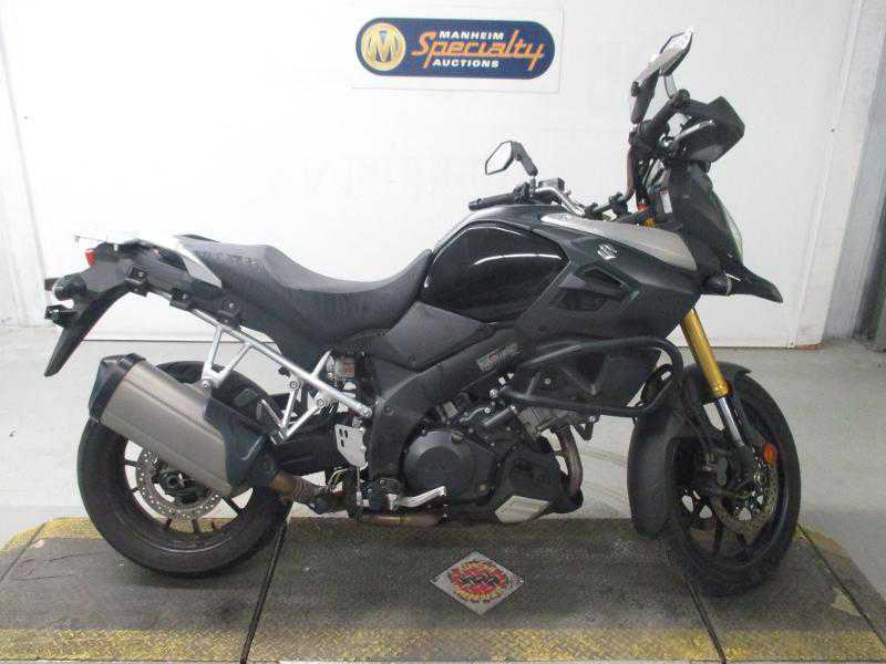 Suzuki DL1000AL/DL1000AAL